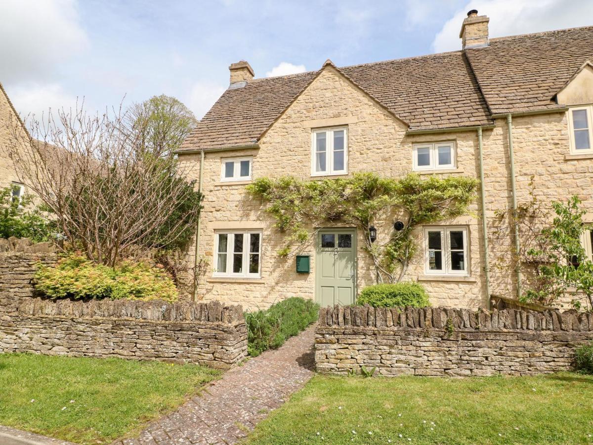 Vila 3 Painters Field Cirencester Exteriér fotografie