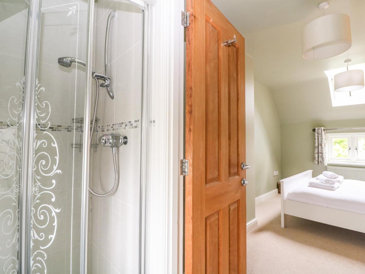 Vila 3 Painters Field Cirencester Exteriér fotografie