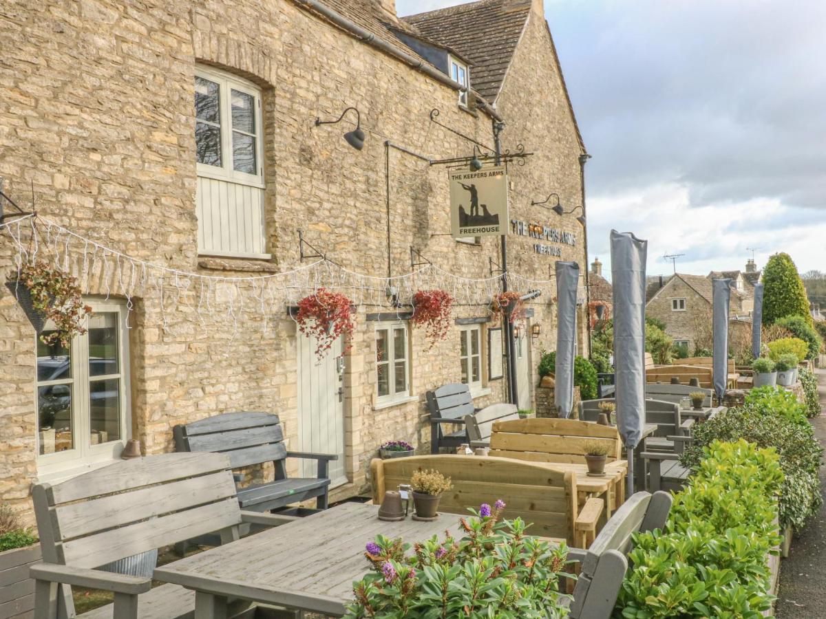 Vila 3 Painters Field Cirencester Exteriér fotografie